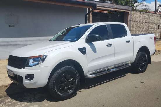 FORD-RANGER-2014