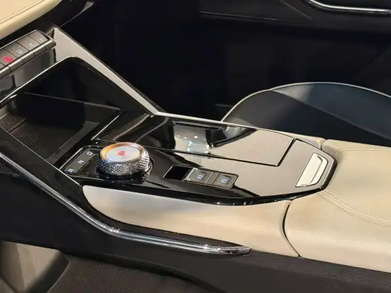 GWM-HAVAL H6-1.5 PHEV19 E-TRACTION GWM-HAVAL H6-2024