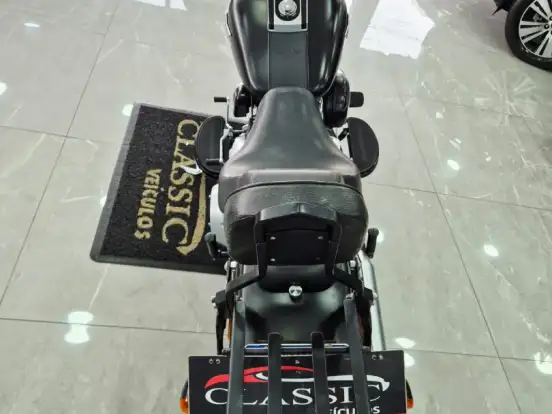 HARLEY-DAVIDSON-FAT BOY FLSTF HARLEY-DAVIDSON-FAT BOY FLSTF-2012
