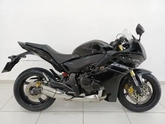 HONDA-CBR 600F HONDA-CBR 600F-2012