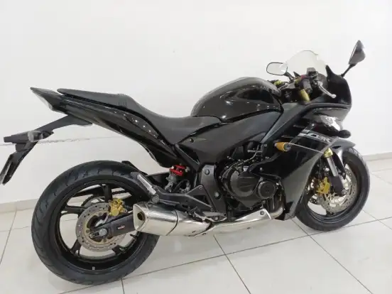 HONDA-CBR 600F HONDA-CBR 600F-2012