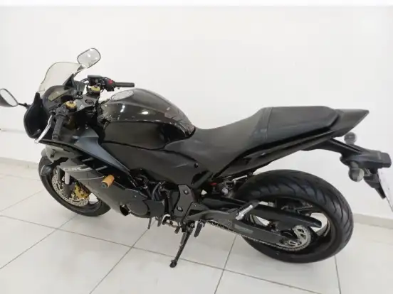 HONDA-CBR 600F HONDA-CBR 600F-2012