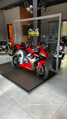 HONDA-CBR 600RR-2008