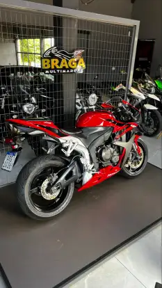 HONDA-CBR 600RR-2008