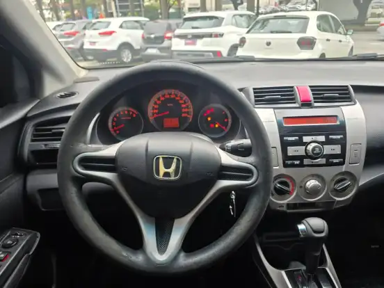 HONDA-CITY-2011