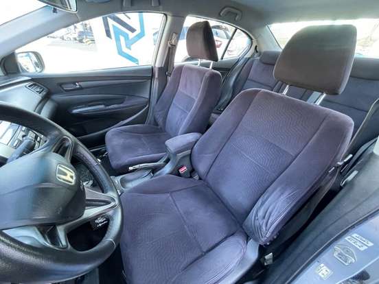 HONDA-CITY-1.5 LX 16V FLEX 4P MANUAL HONDA-CITY-2012