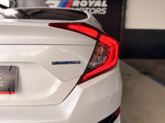 HONDA-CIVIC-1.5 16V TURBO GASOLINA TOURING 4P CVT HONDA-CIVIC-2018