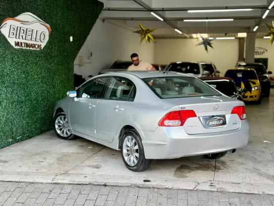 HONDA-CIVIC-2011