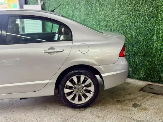 HONDA-CIVIC-1.8 LXL 16V FLEX 4P AUTOMÁTICO HONDA-CIVIC-2011