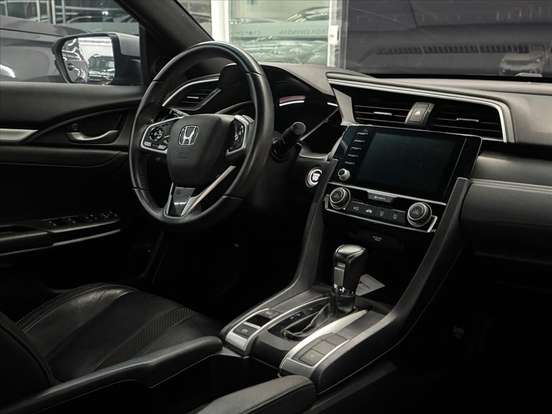 HONDA-CIVIC-2021