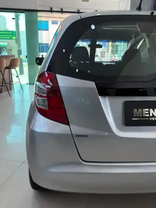 HONDA-FIT-2010