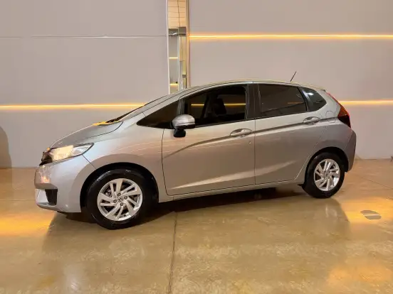 HONDA-FIT-2017