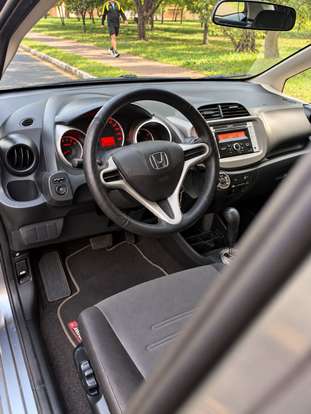 HONDA-FIT-2013