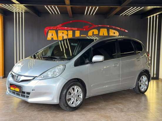 HONDA-FIT-2012