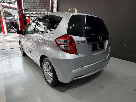 HONDA-FIT-2013