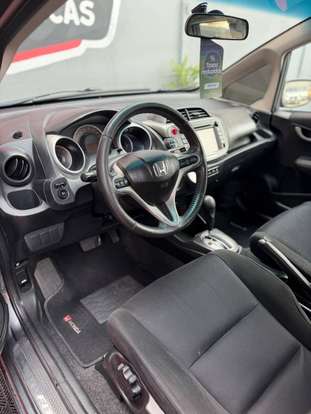 HONDA-FIT-2013
