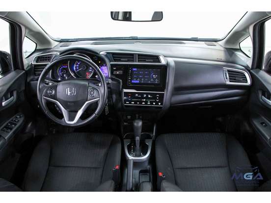 HONDA-FIT-2019