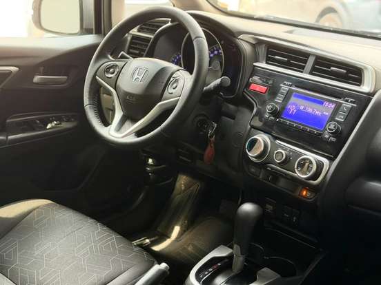 HONDA-FIT-2015