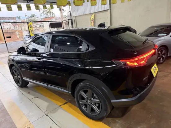 HONDA-HR-V-2024