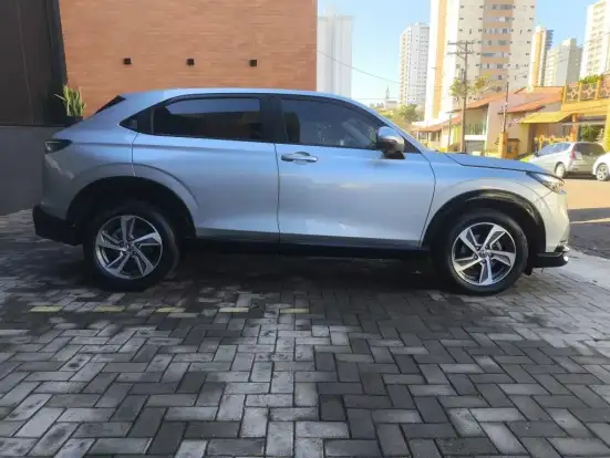 HONDA-HR-V-2024