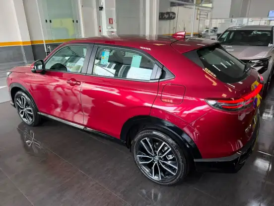HONDA-HR-V-2025