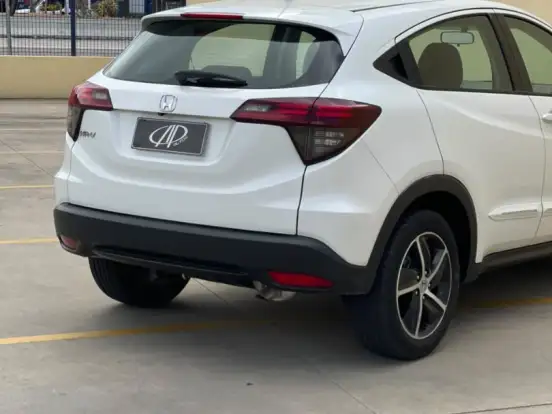 HONDA-HR-V-1.8 16V FLEX LX 4P AUTOMÁTICO HONDA-HR-V-2021