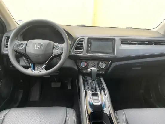 HONDA-HR-V-2021