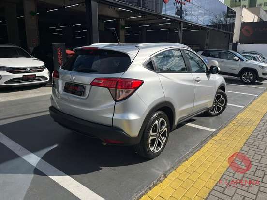 HONDA-HR-V-2016