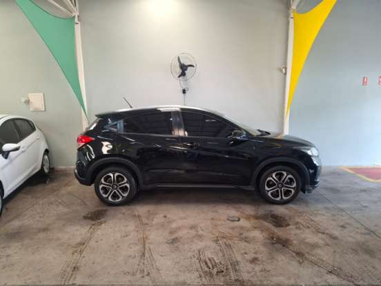 HONDA-HR-V-2017