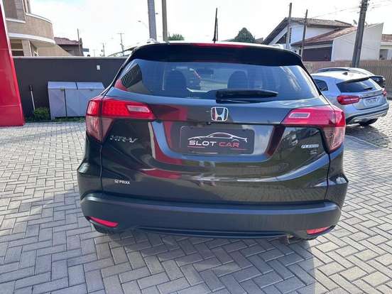 HONDA-HR-V-2015