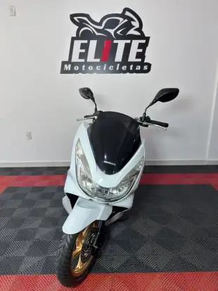 HONDA-PCX-2016