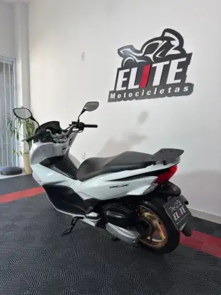 HONDA-PCX-2016