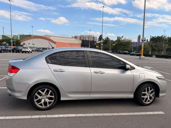 HONDA-CITY-1.5 EX 16V FLEX 4P AUTOMÁTICO HONDA-CITY-2011
