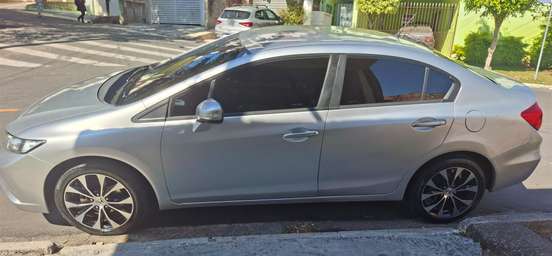 HONDA-CIVIC-2015