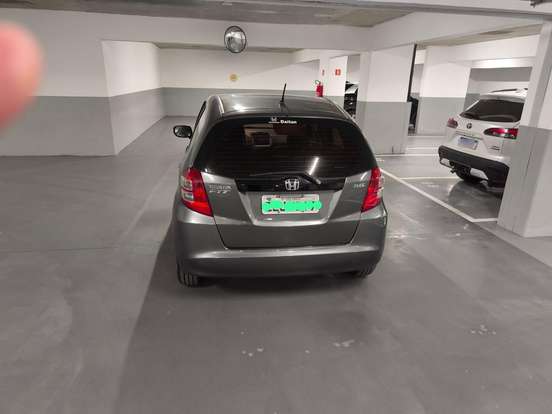 HONDA-FIT-2009