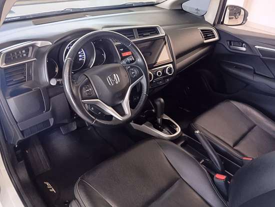 HONDA-FIT-2015