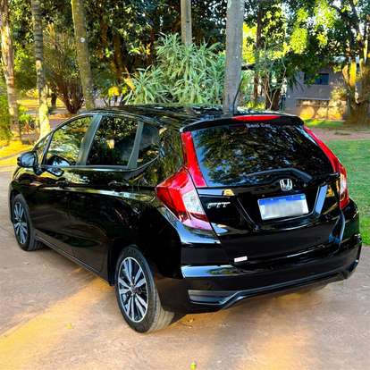 HONDA-FIT-2021