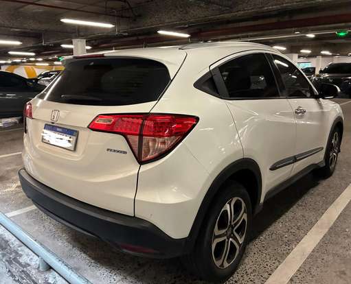 HONDA-HR-V-2015
