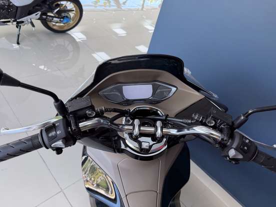 HONDA-PCX 160 DLX-2026