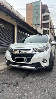 HONDA-WR-V-2017