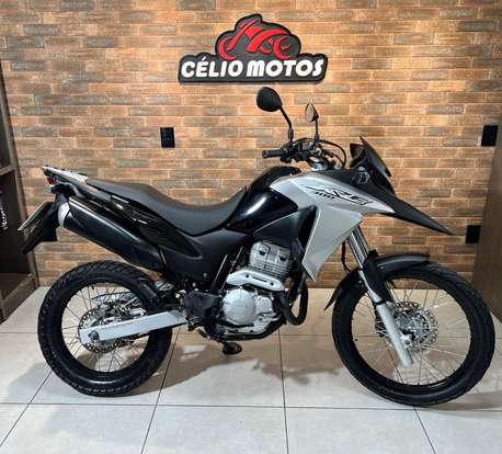 HONDA-XRE 300-2017