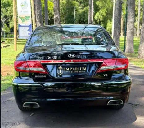 HYUNDAI-AZERA-2011