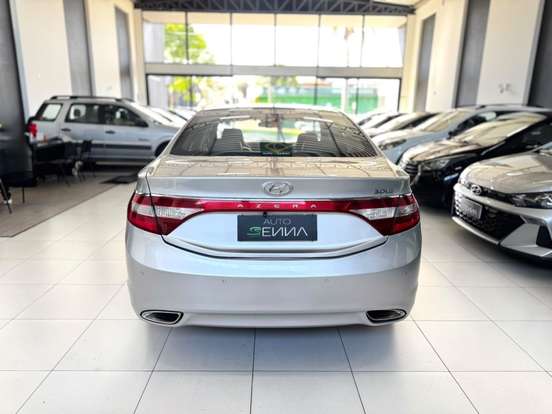 HYUNDAI-AZERA-2011