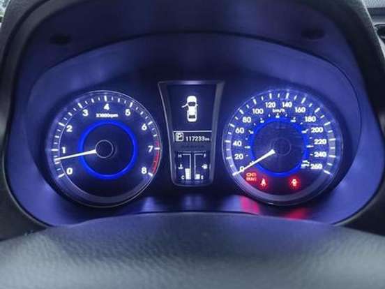 HYUNDAI-AZERA-3.0 MPFI GLS V6 24V GASOLINA 4P AUTOMÁTICO HYUNDAI-AZERA-2012