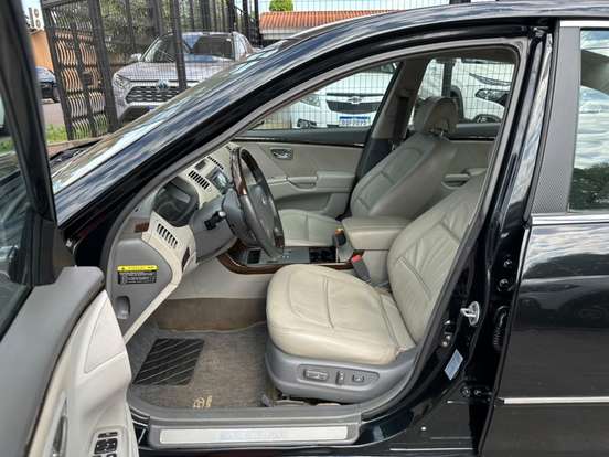 HYUNDAI-AZERA-2008