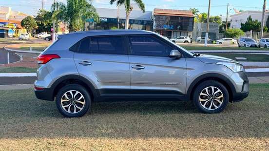 HYUNDAI-CRETA-2022