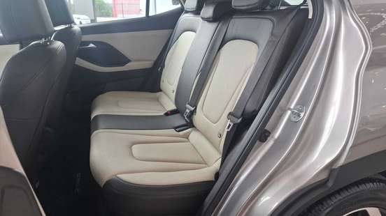 HYUNDAI-CRETA-2023