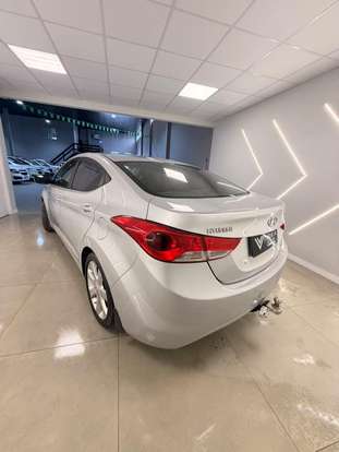 HYUNDAI-ELANTRA-2012