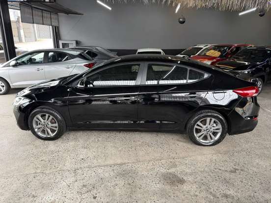 HYUNDAI-ELANTRA-2016