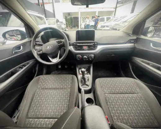 HYUNDAI-HB20-2023